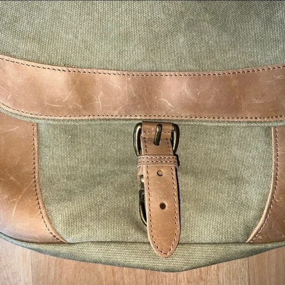 Vintage L.L. Bean Green and Tan Crossbody Messenger Bag, Like New!! - Picture 3 of 6